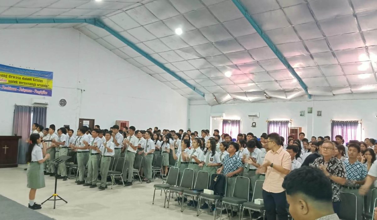 KKR Siswa SMP/SMA di Sekolah Methodist, Medan